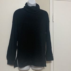 Turtle neck sweater